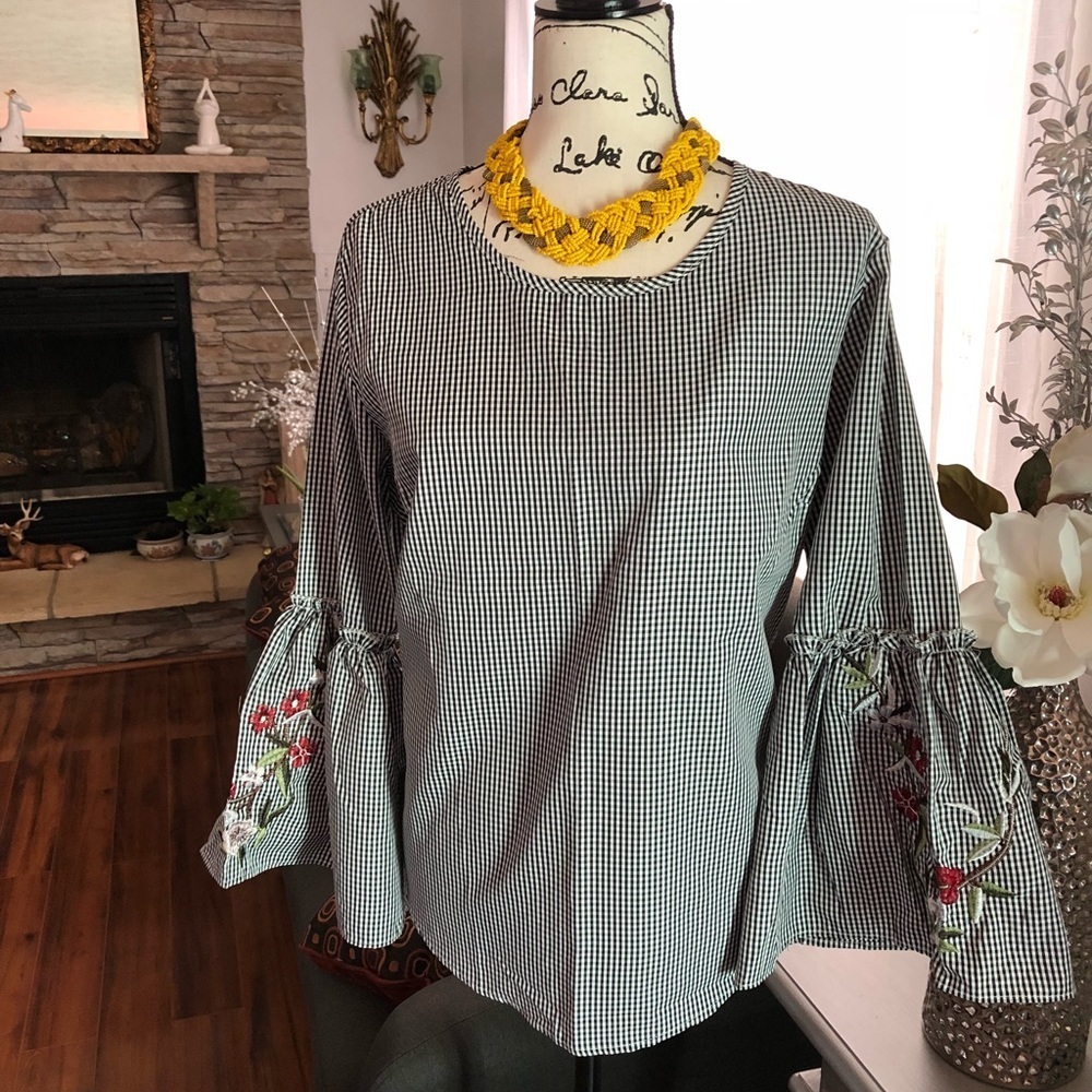 Atem & vine blouse